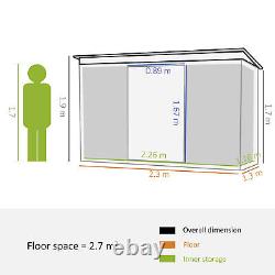 Abri de jardin avec porte coulissante, fenêtre de ventilation et toit en pente